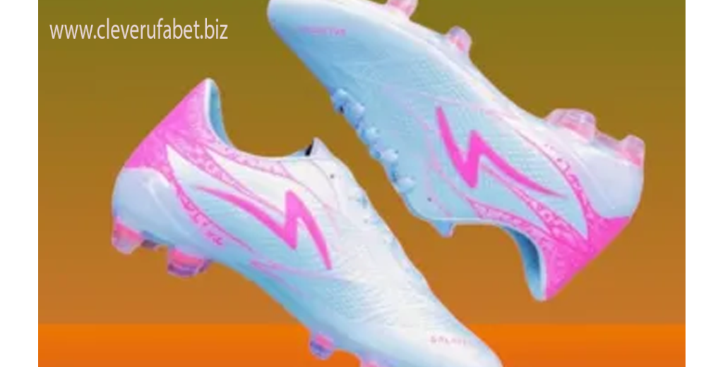 Sepatu Bola Specs Lightspeed